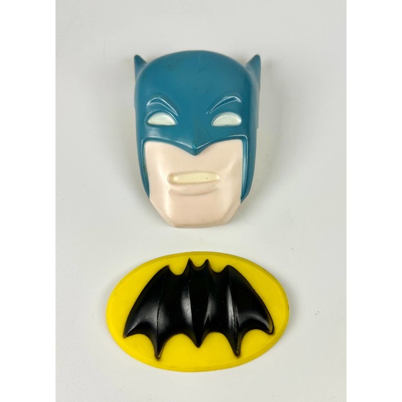 1977 Bat Man DC Comics Wilton Plastic Cake Toppers - Picture 1 of 8